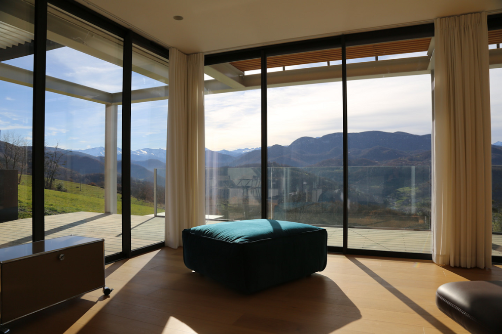 AMBIAL_Folding_Sliding_Door